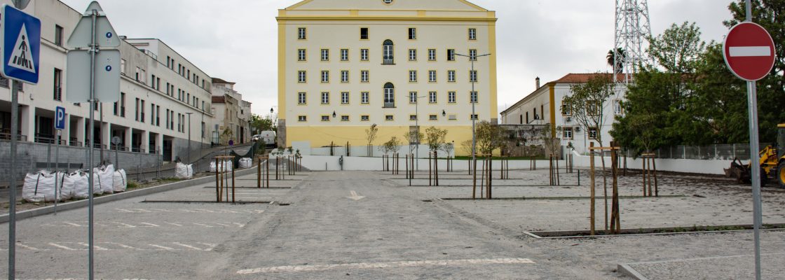 Novo Parque de Estacionamento do Teatro Garcia de Resende abre ao público a 17 de abril