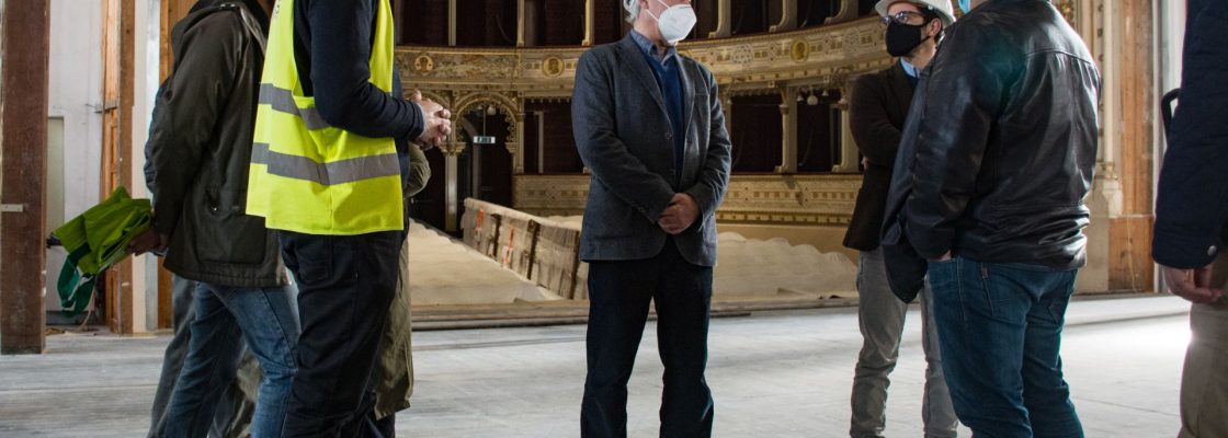 Obra de Reabilitação do Teatro Garcia de Resende concluída até final de Março