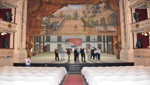 Presidente da Câmara de Évora e Ministra da Cultura visitaram obras de reabilitação do Teatro...