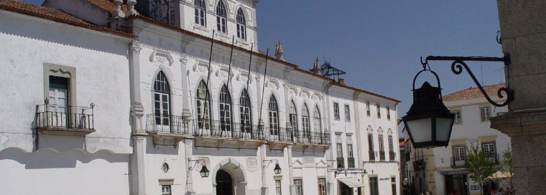 NOVOS ELEITOS MUNICIPAIS TOMAM POSSE A 15/10/2021