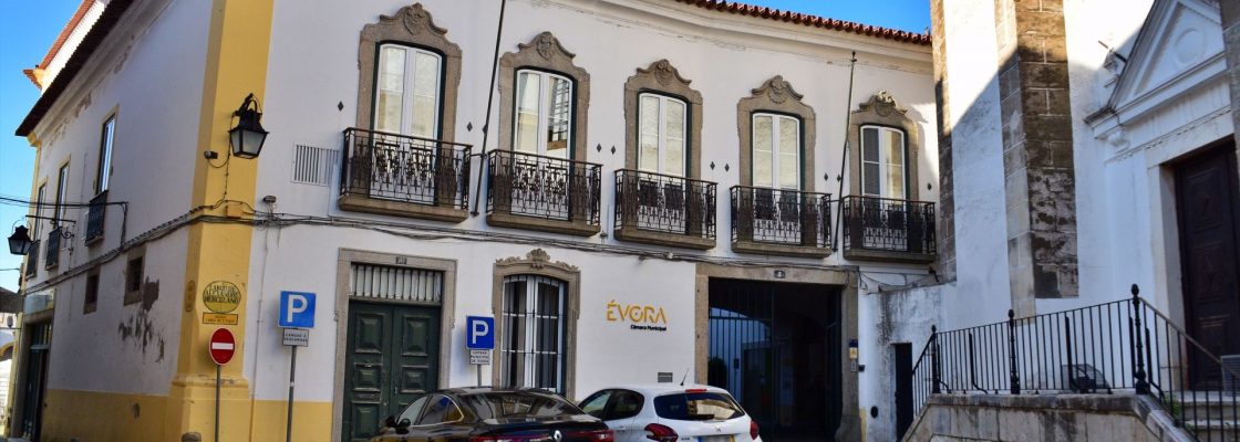 Câmara Municipal de Évora reúne no dia 20 de dezembro