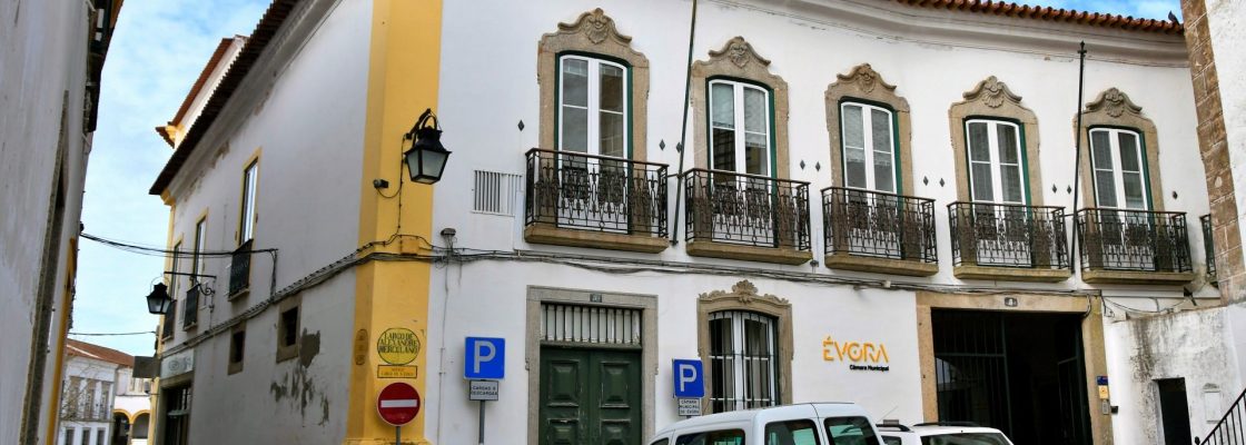Câmara Municipal de Évora reúne no dia 7 de fevereiro