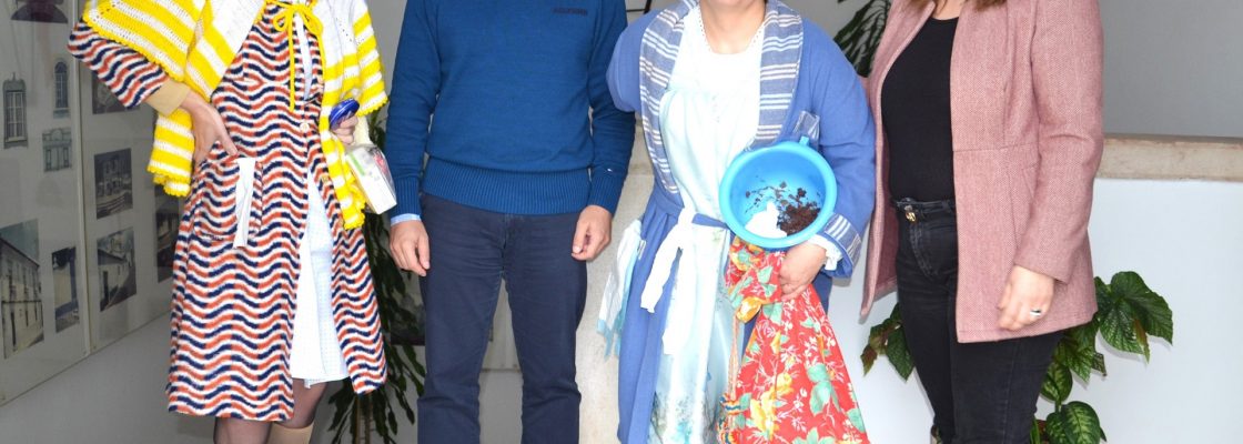 Comadres marcam o arranque do Carnaval em Redondo