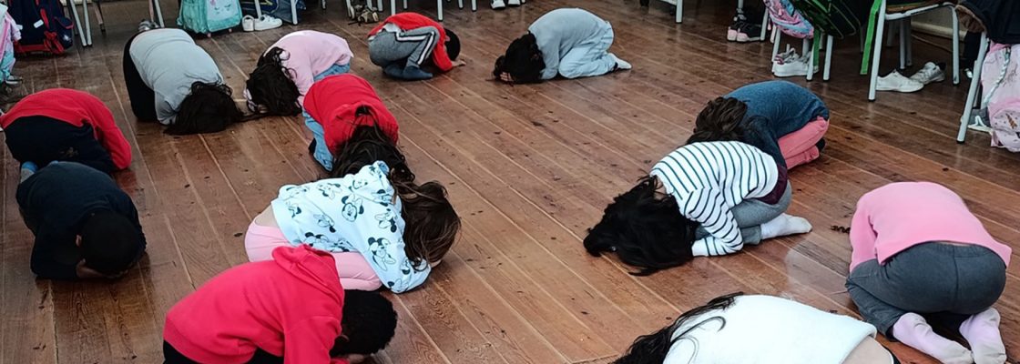 Dança Participativa ABRIL | Oficina de Dança Contemporânea para Crianças e Jovens