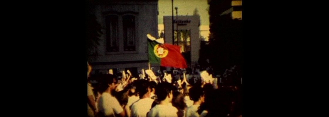 25 DE ABRIL EM CURTAS