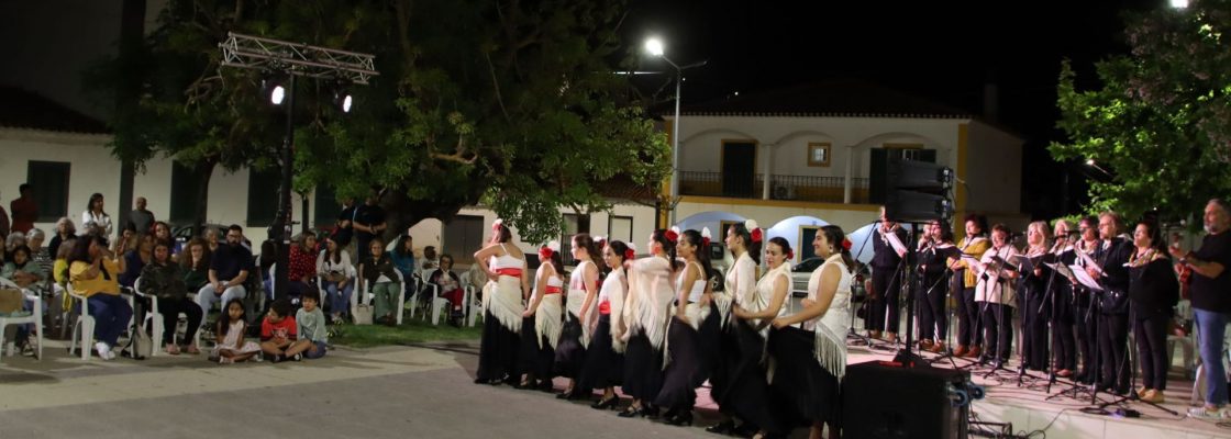 Abril Celebrado em Vera Cruz com Dança e Coro Musical