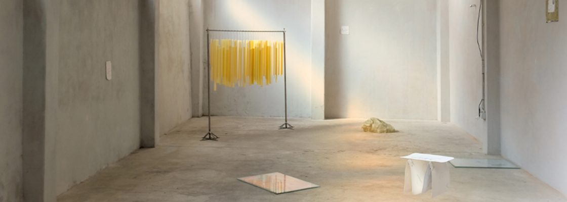 Exposição de Teresa Arêde, Teresa Arega e Hugo Flores (estúdio Departamento)