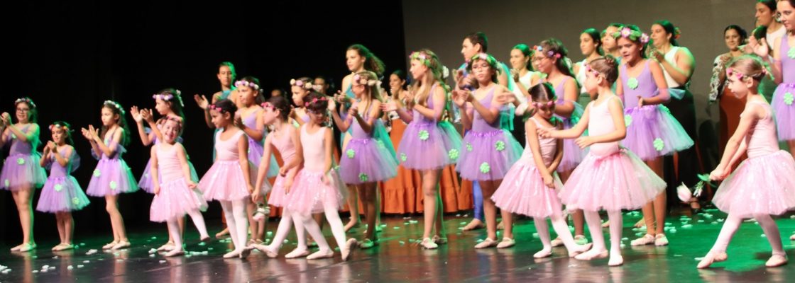 Classes de Dança de Monte do Trigo Sobem Hoje Novamente ao Palco do Auditório