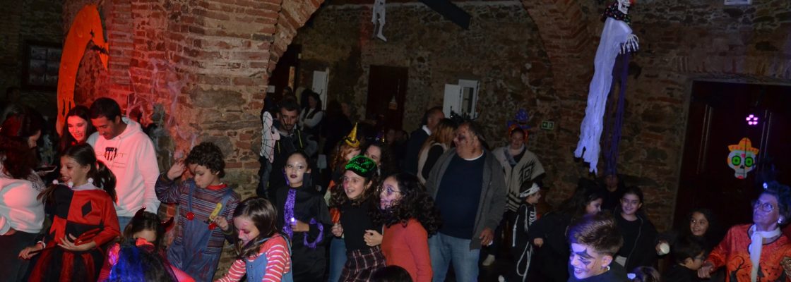 Enoteca de Redondo foi “assombrada” em noite de Halloween