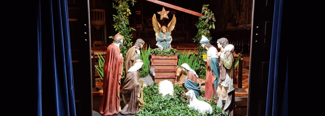 Exposição do Presépio composto por Figuras de tamanho real