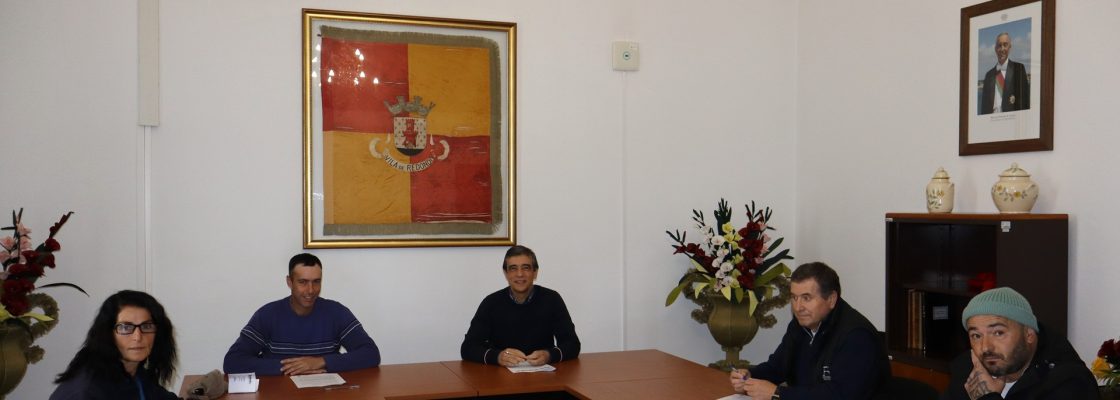 Município de Redondo assina quatro novos contratos de trabalho