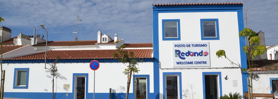 Inauguração do Posto de Turismo e da requalificação do Largo Nossa Senhora da Saúde em desta...