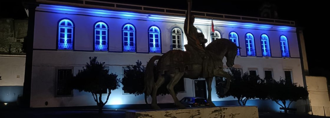 Azul Volta a Iluminar Município de Portel – Dia Internacional da Síndrome de Angelman