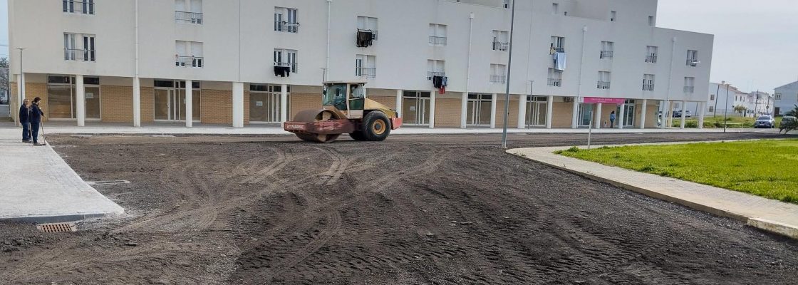 Câmara e União de Freguesias do Bacelo e Srª da Saúde trabalham em parceria PRAÇA Nª SRª D...
