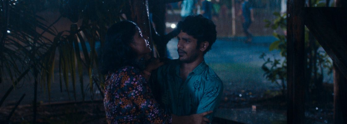 TUDO O QUE IMAGINAMOS COMO LUZ , um filme de Payal Kapadia
