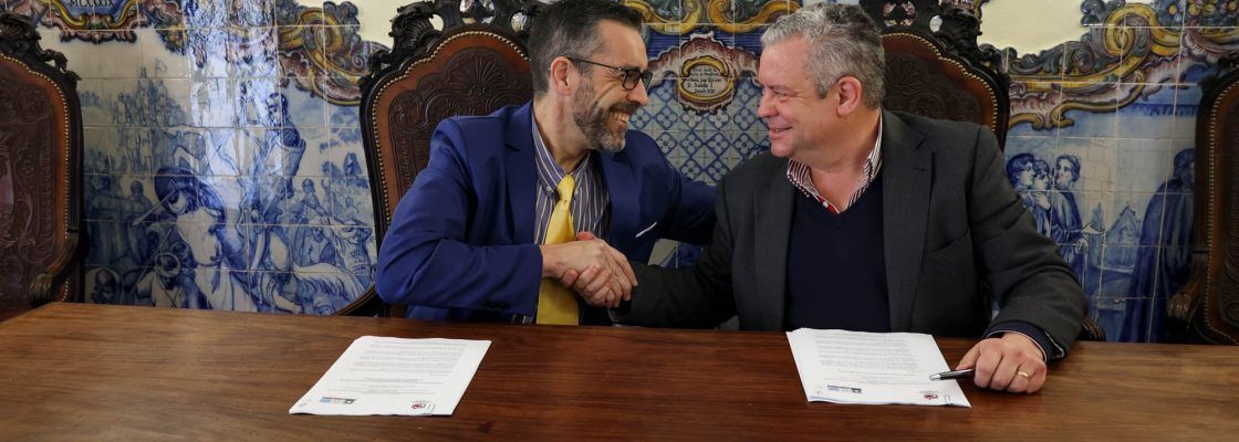 Assinatura de Contratos Interadministrativos entre a Câmara Municipal e a União de Freguesias d...