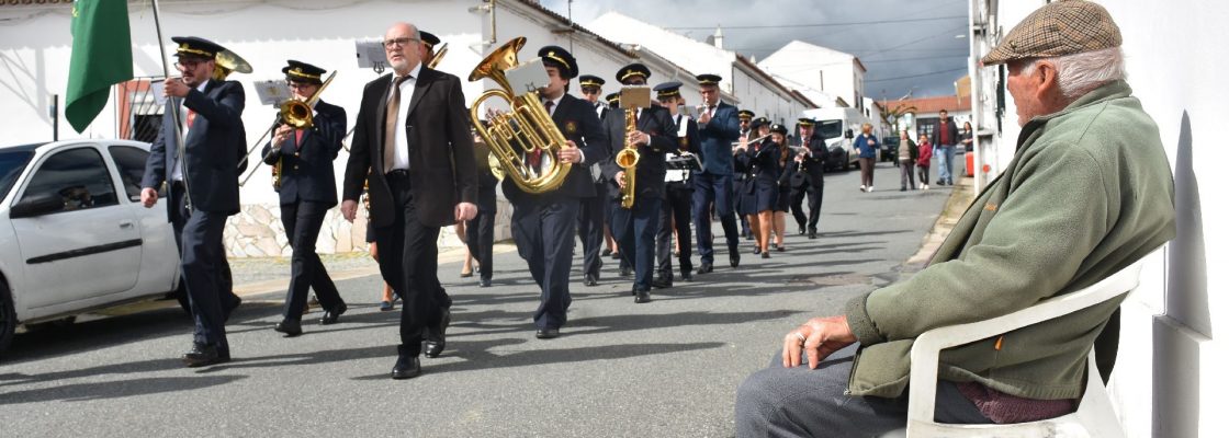 Bandas à Rua começou com arruadas na Horta das Figueiras (Torregela) e Valverde