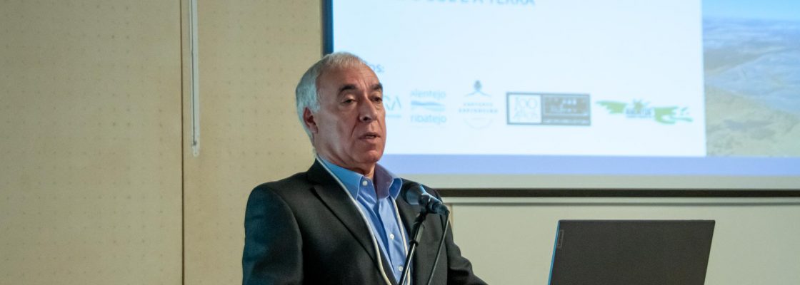PLATAFORMA CÍVICA “JUNTOS PELO DIVOR” PROMOVE DEBATE SOBRE FOTOVOLTAICAS NO ALENTEJO