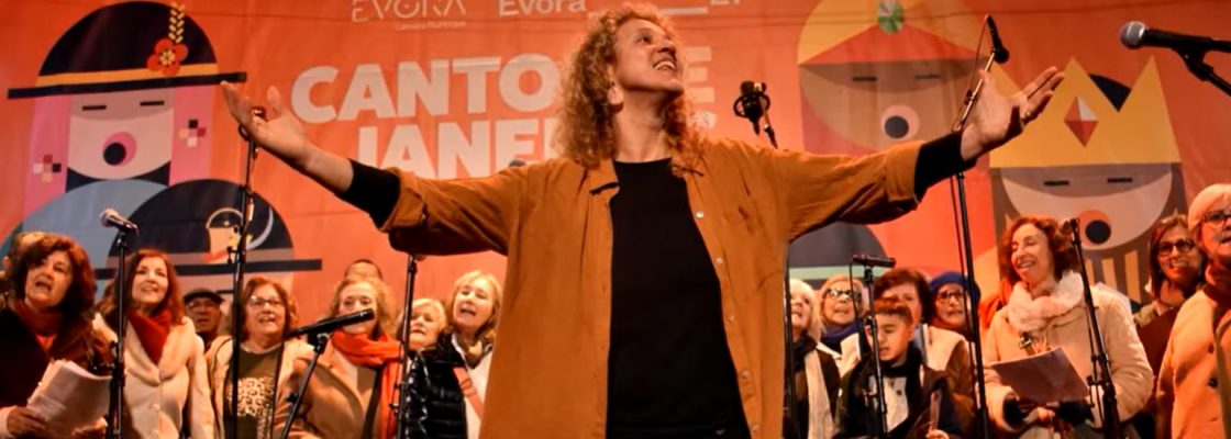 Apresentação do Coro Coletivo dos Remédios
