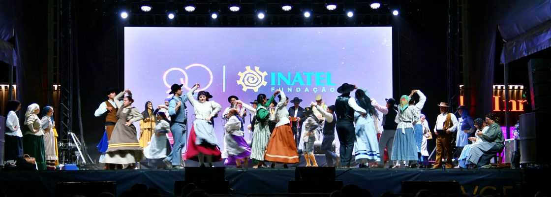 Desfile de Grupos e Encontro de Etnografia e Folclore na Feira de S. João
