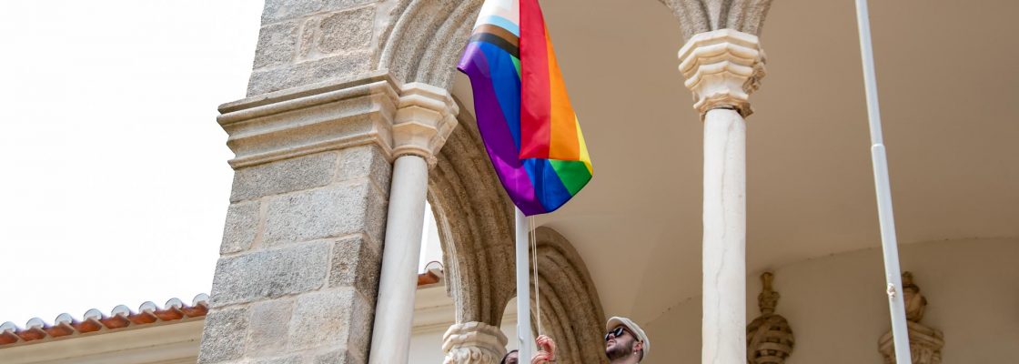 SEMANA ÉVORA PRIDE 2025 – HASTEAR DA BANDEIRA
