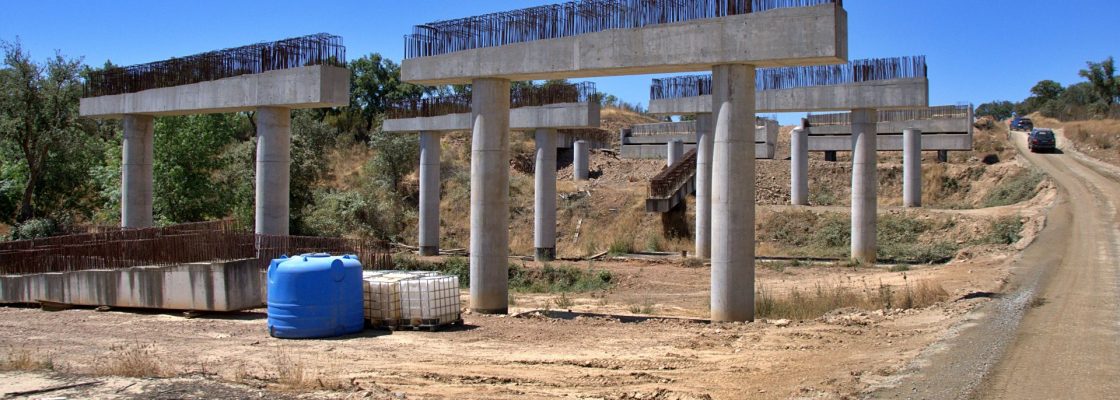 Executivo Municipal visitou obras de construção da Variante Nascente de Évora