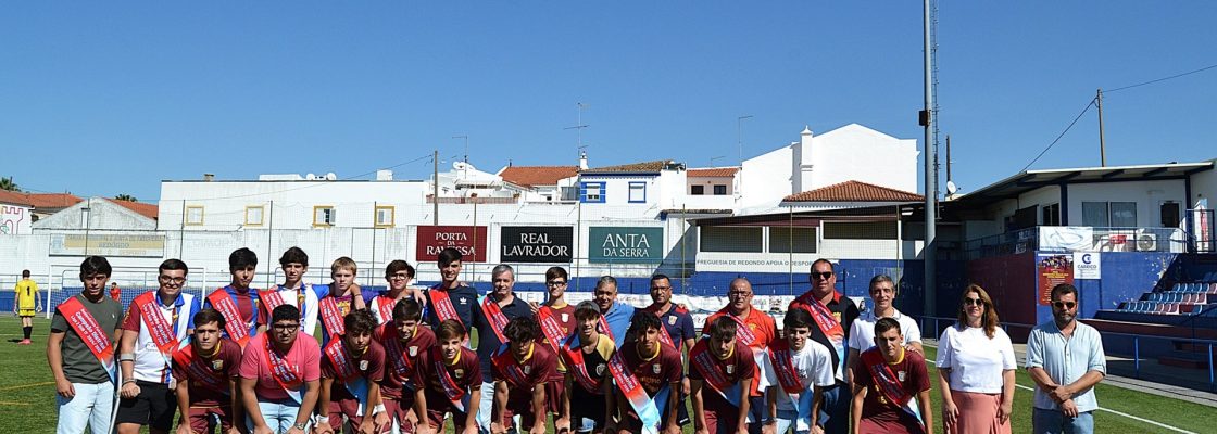 Liga 2 Sub-17 do Campeonato Distrital na época 2024/2025: Entrega de faixas à equipa juvenil do...