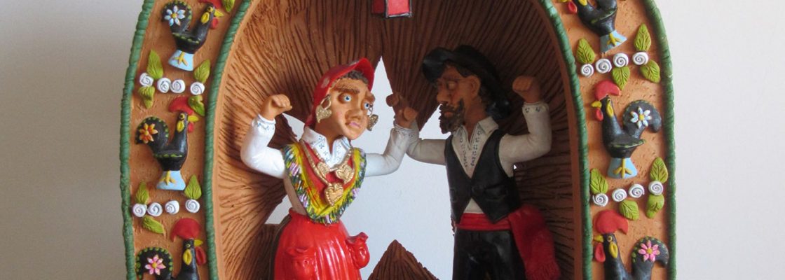 Monsaraz recebe exposição de presépios em cerâmica da coleção Cristóvam Dias