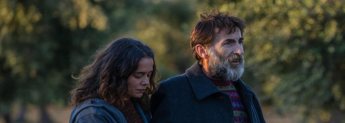 PEQUENOS CLARÕES, um filme de Pilar Palomero