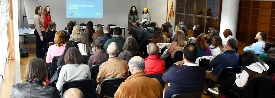 Plano Municipal para a Integração de Migrantes do Concelho de Évora: Agentes Locais reunidos p...