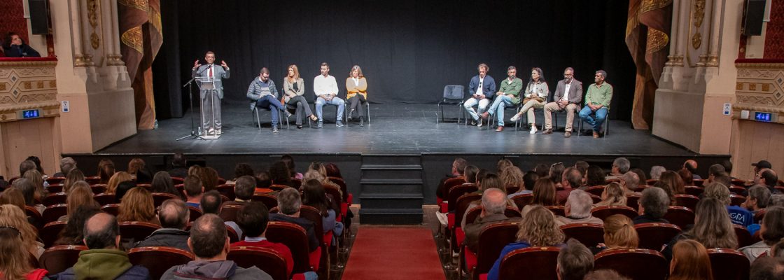 Presidente pede união de esforços e foco nas soluções